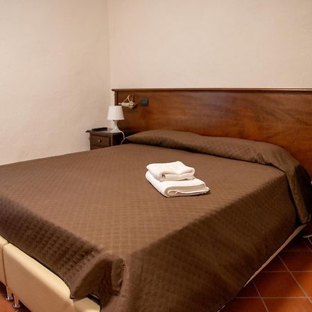 Dimora Del Borgo Affittacamere Sangineto Exterior photo