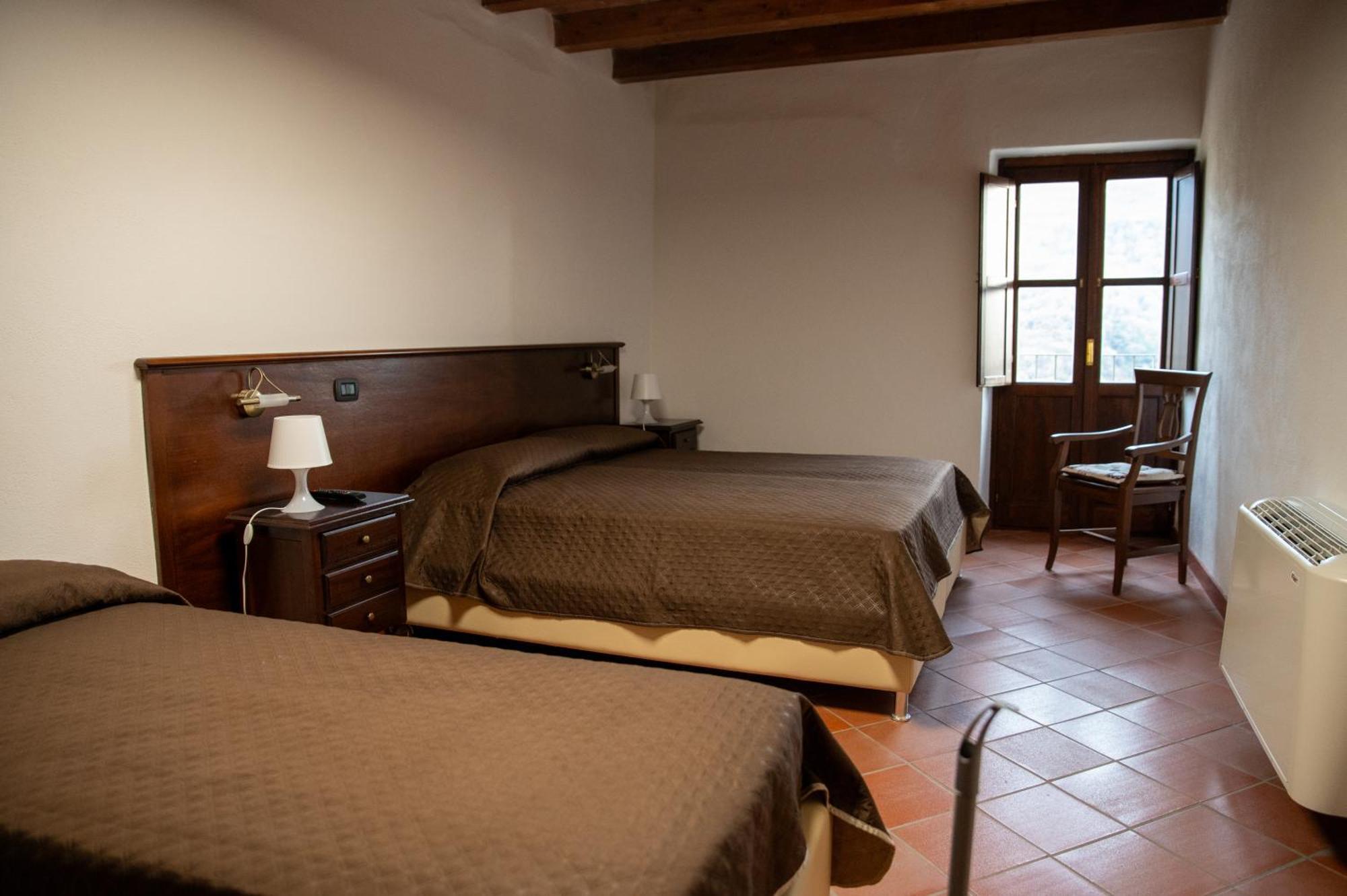 Dimora Del Borgo Affittacamere Sangineto Exterior photo