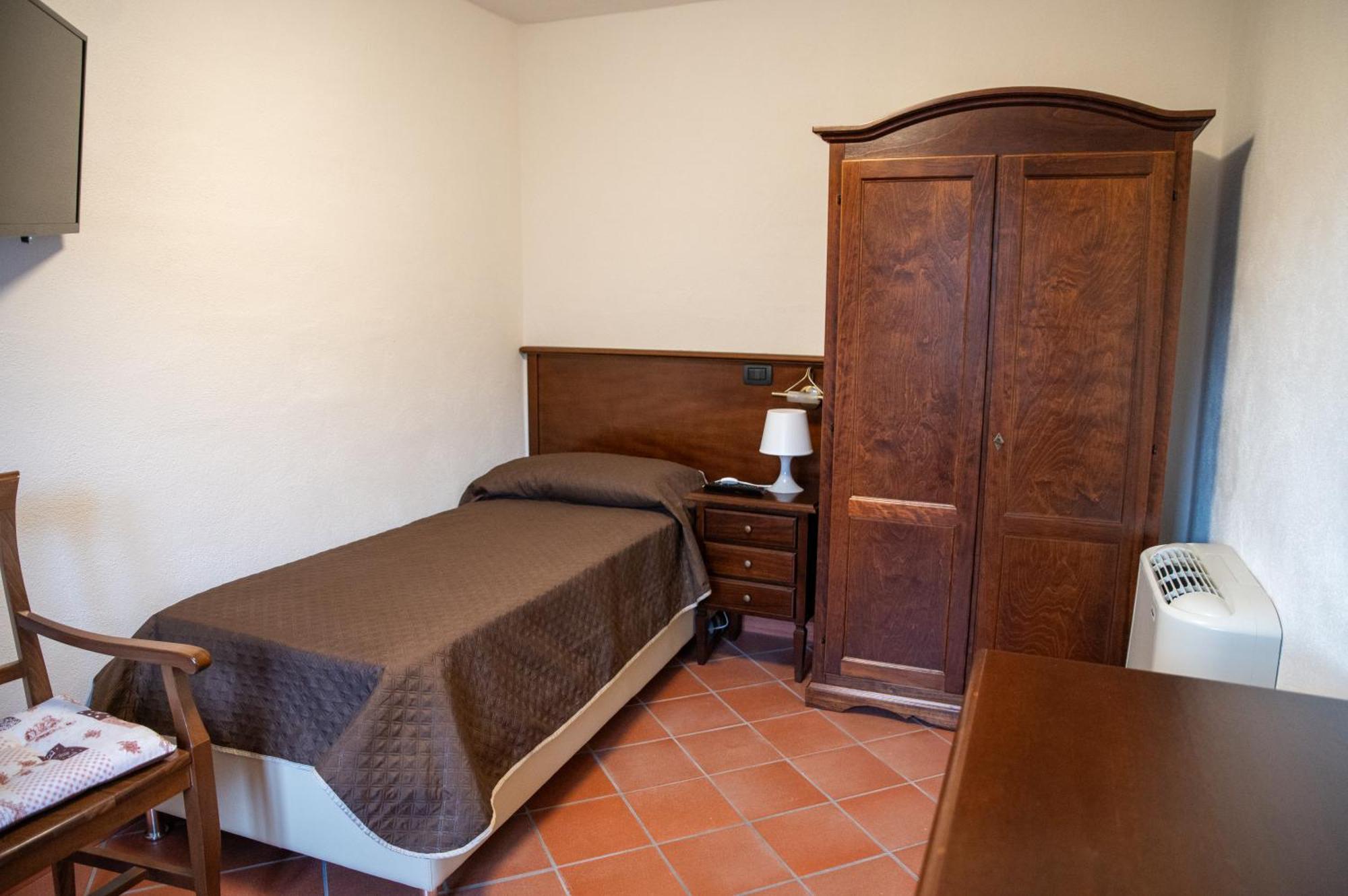 Dimora Del Borgo Affittacamere Sangineto Exterior photo